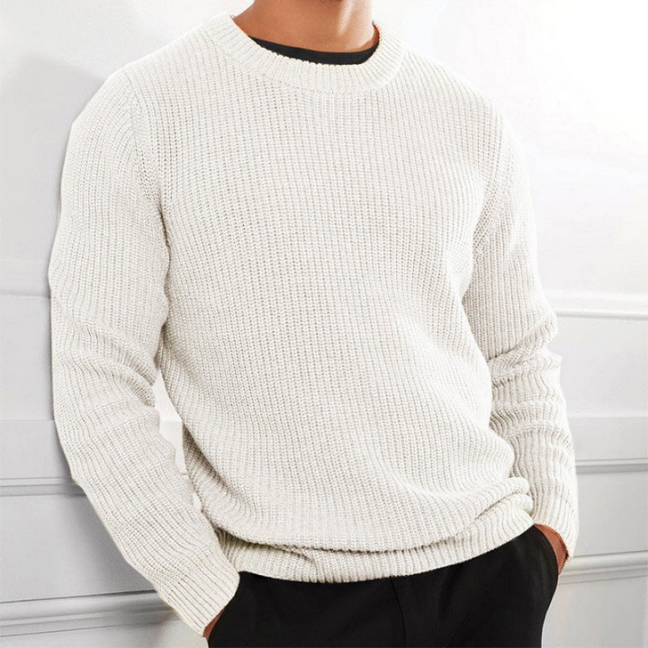 Classic men's autumn sweater with a timeless design, perfect for layering and everyday wear.







