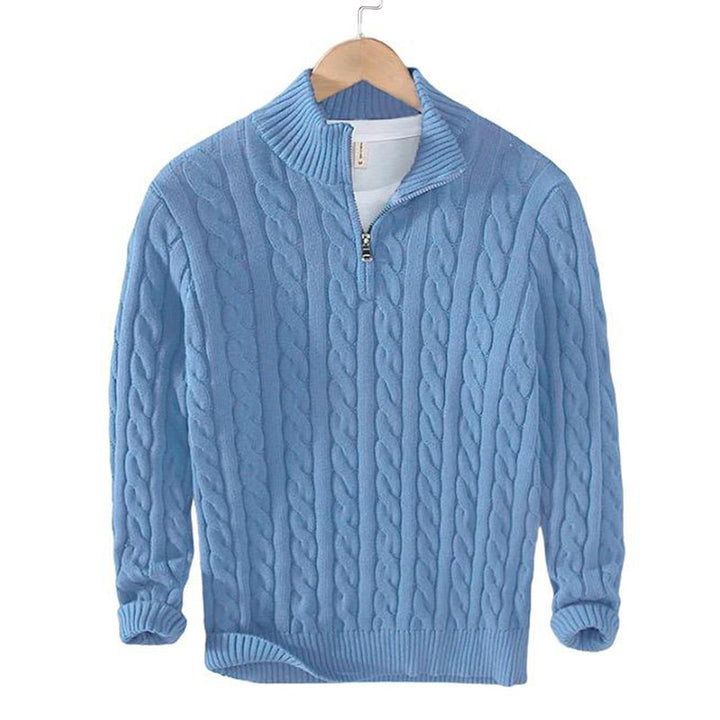 Stylish men's cable knit sweater, perfect for warmth and layering in autumn.







