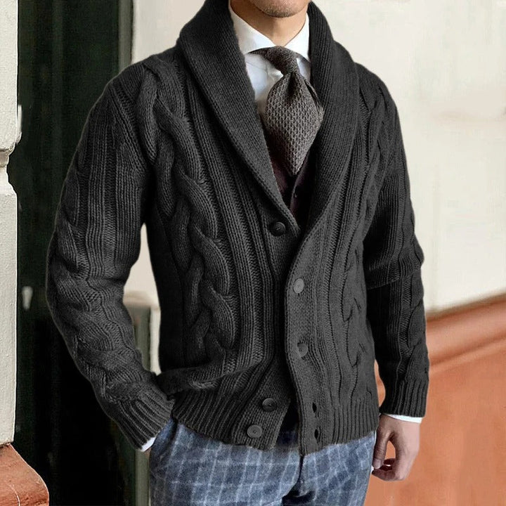 Elegant warm knitted cardigan, ideal for autumn days, offering comfort and timeless style.







