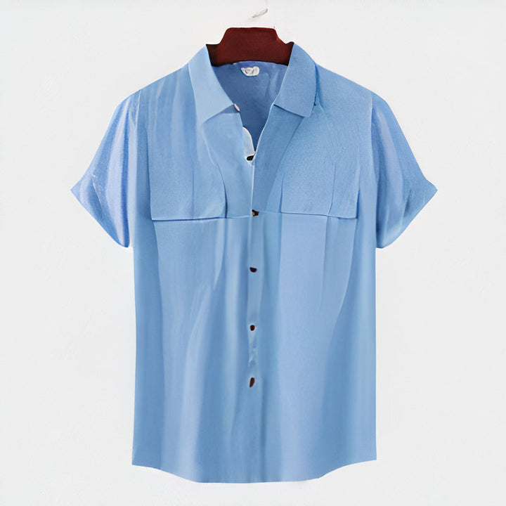 Sophisticated summer shirt for men with breathable fabric and modern tailoring, perfect for staying stylish and comfortable on warm days.