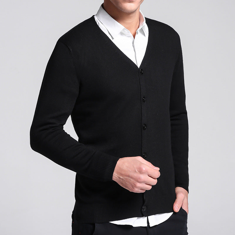 Men's premium elegant cardigan for autumn, offering warmth and style.







