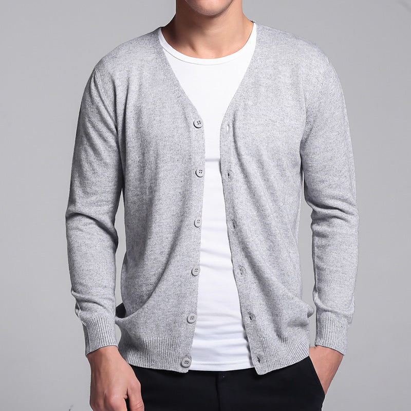 Men's premium elegant cardigan for autumn, offering warmth and style.







