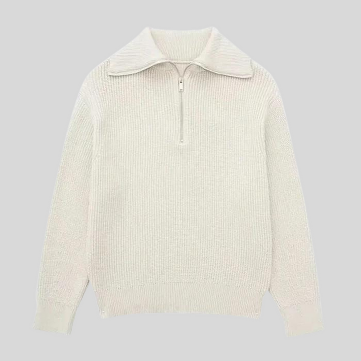 Premium knitted sweater with high-quality fabric and flexible fit, perfect for autumn comfort and style.