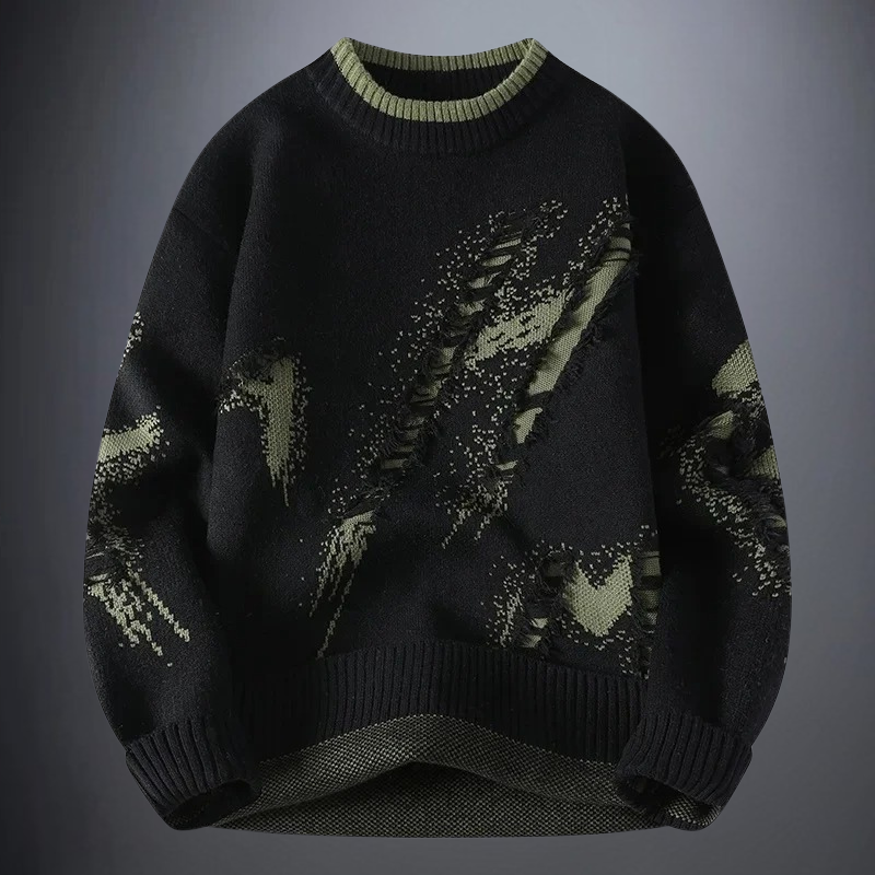 Men's relaxed fit autumn sweater, perfect for warmth and effortless style on chilly days.