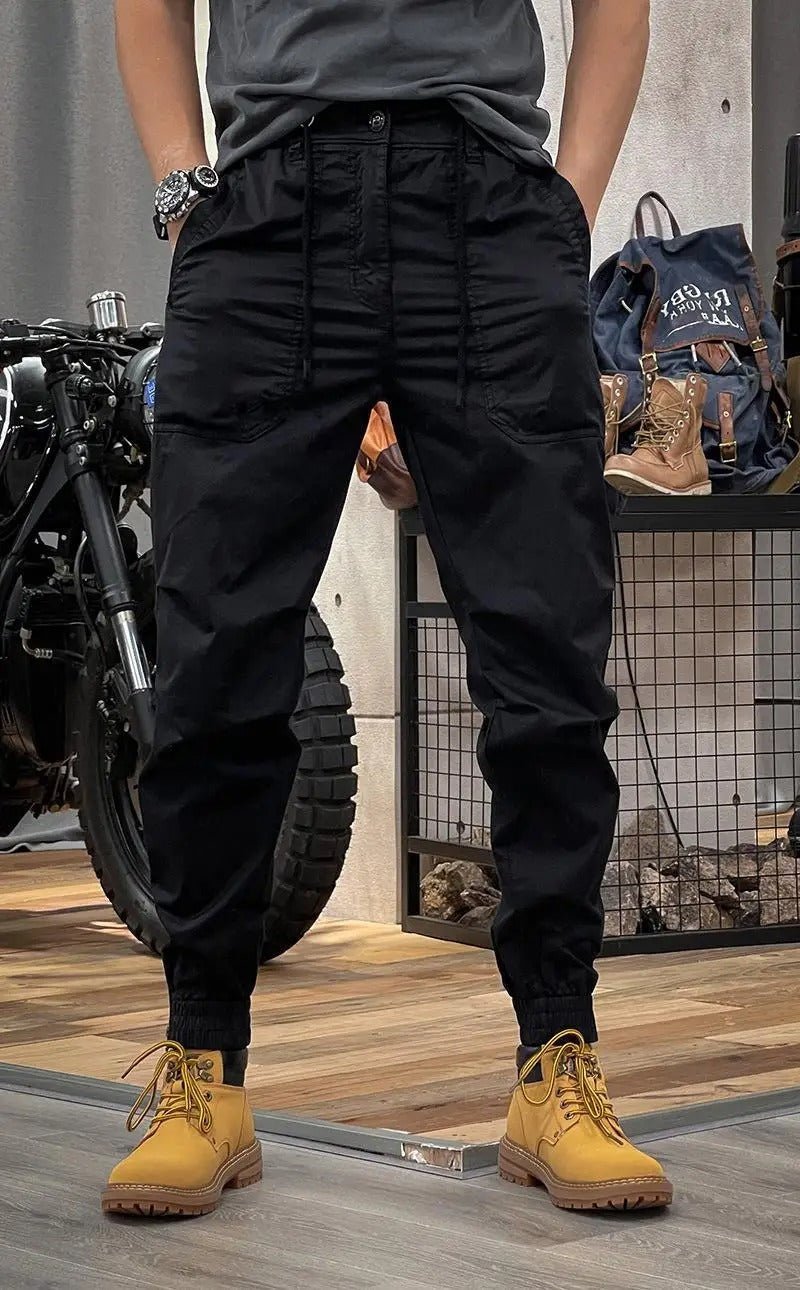  Tactical cargo pants for summer with breathable fabric and multiple pockets for outdoor adventures.







