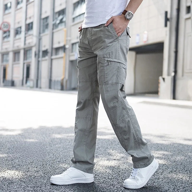 Trendy multipocket cargo pants with a modern fit and spacious pockets, perfect for stylish and functional autumn wear.







