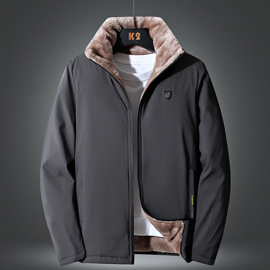 Warm waterproof autumn jacket for men with insulated design and wind-resistant protection for ultimate comfort.