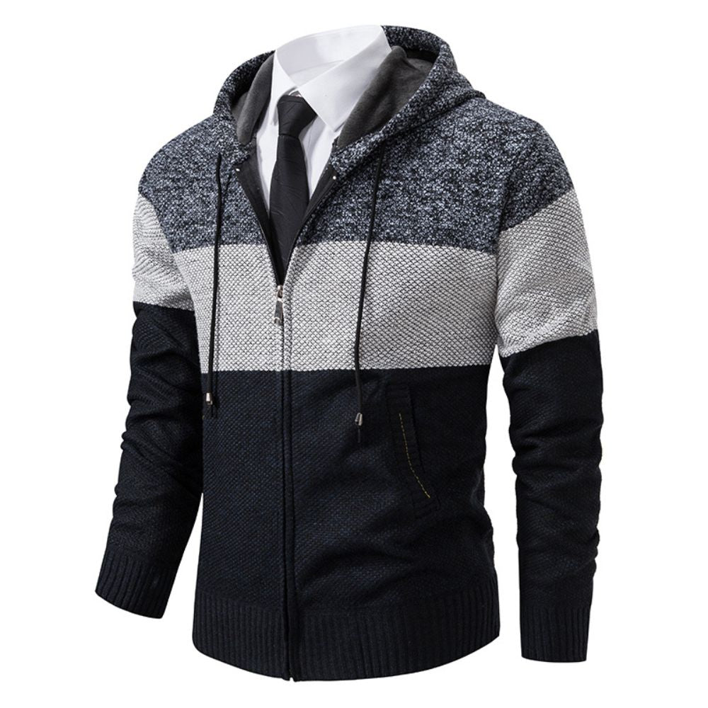 Men's hooded sweater ideal for autumn, combining warmth, comfort, and casual style for cooler days.