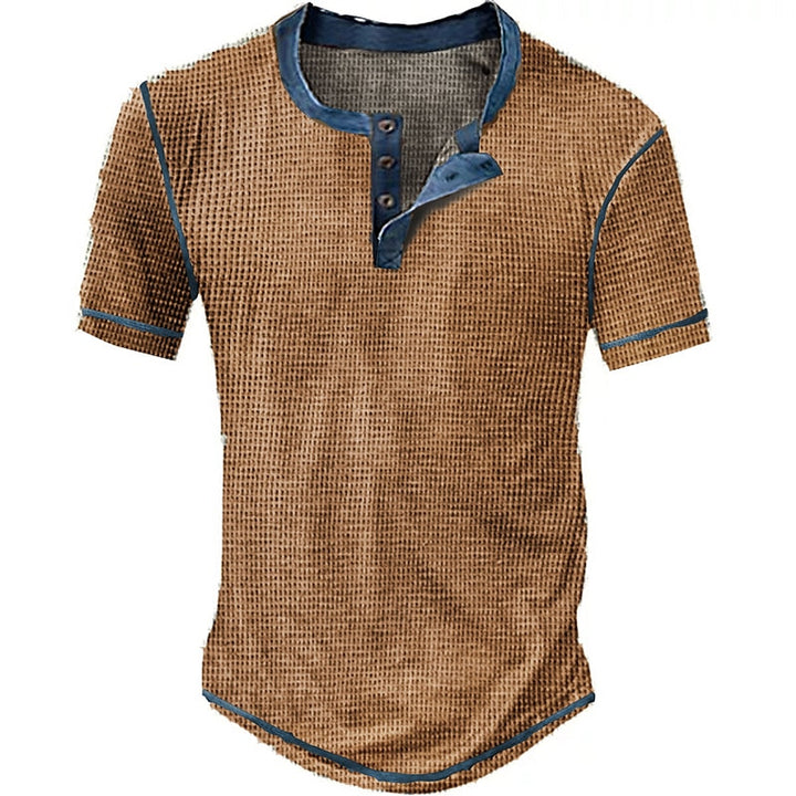 Basic summer shirt for men with a classic fit and breathable fabric, perfect for staying cool and stylish on warm days.