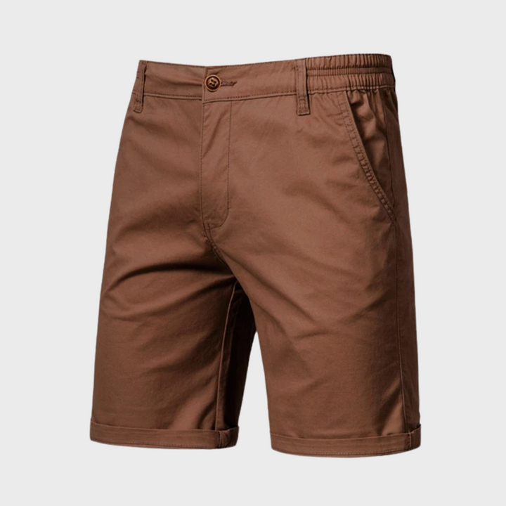 Casual chic summer shorts for men, lightweight and breathable, ideal for stylish and comfortable summer wear.






