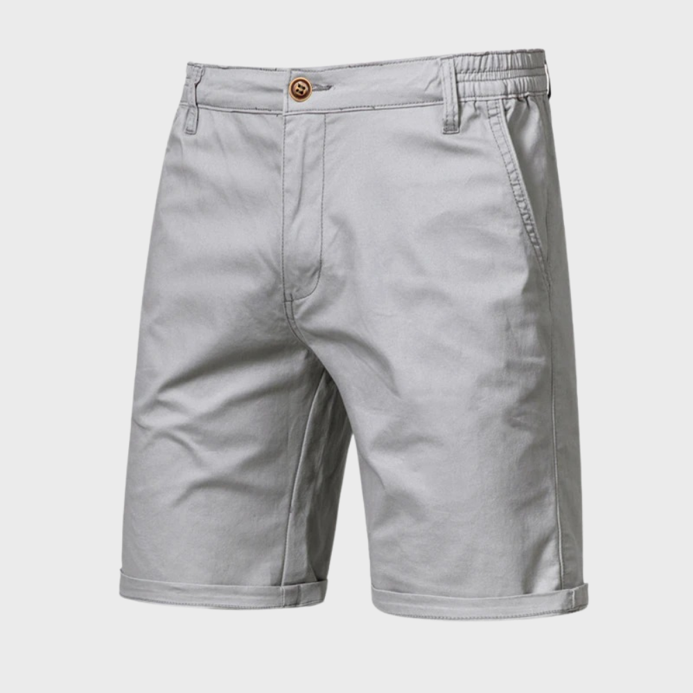 Casual chic summer shorts for men, lightweight and breathable, ideal for stylish and comfortable summer wear.






