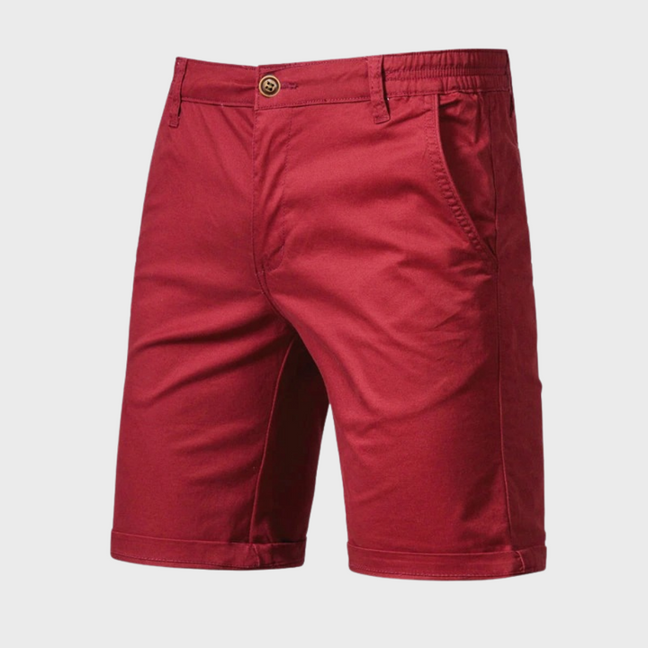 Casual chic summer shorts for men, lightweight and breathable, ideal for stylish and comfortable summer wear.






