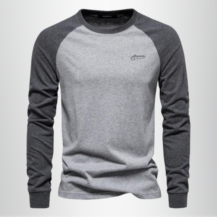 Casual everyday long sleeve T-shirt with a breathable, relaxed design, perfect for summer wear and versatile styling.