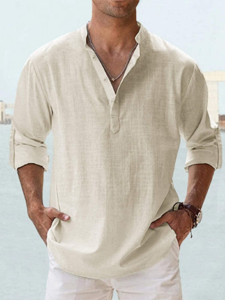 Casual linen shirt for summer, designed for comfort and breathability.






