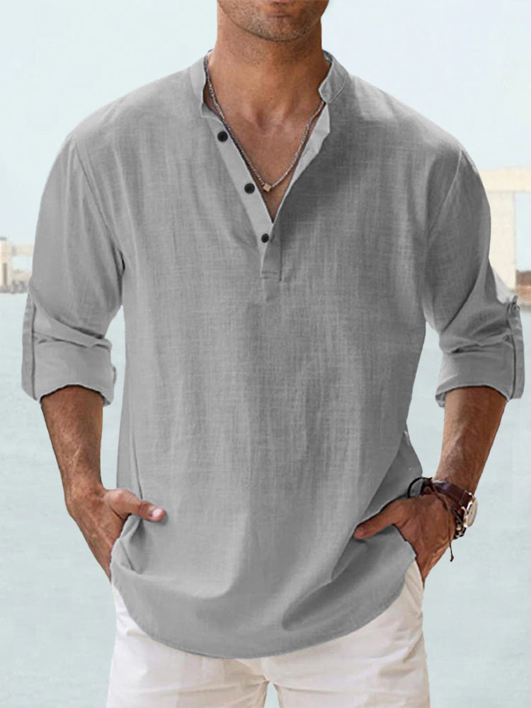 Casual linen shirt for summer, designed for comfort and breathability.






