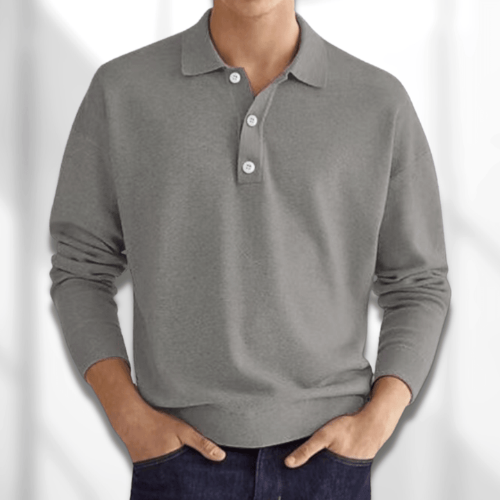 Casual men's polo shirt with breathable fabric and a modern fit, perfect for effortless style and comfort during summer days.