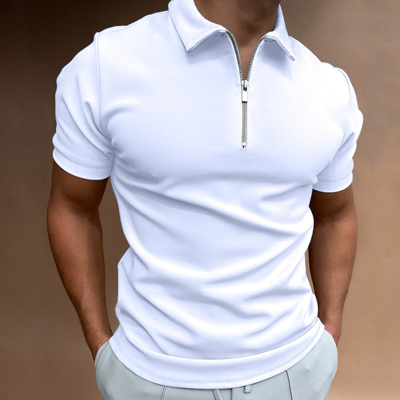 Casual men’s polo shirt with breathable fabric and classic design, perfect for summer comfort and style.