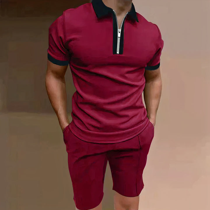 Casual men’s summer set with lightweight, breathable fabric, ideal for relaxed and stylish summer days.






