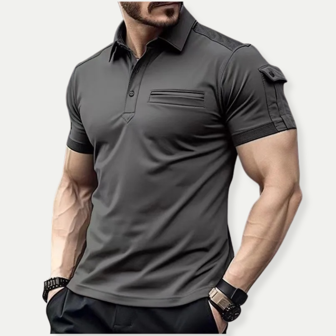 Casual muscle polo shirt with a slim-fit design and breathable material, ideal for summer days and casual outings.