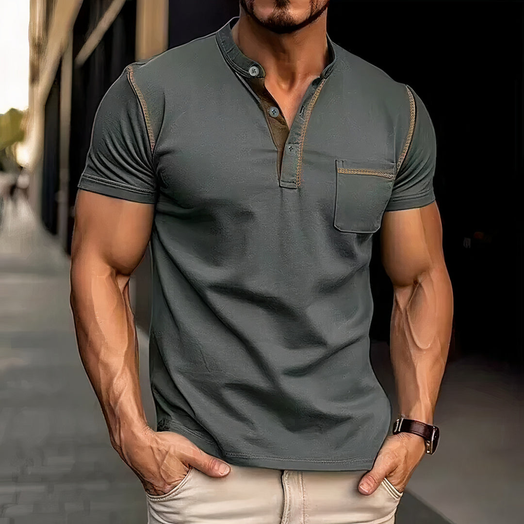 Casual stylish shirt for men, breathable and lightweight, perfect for summer days and versatile occasions.