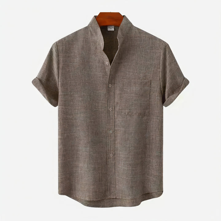 Classic elegant shirt with a timeless design, breathable fabric, and comfortable fit, ideal for summer days.






