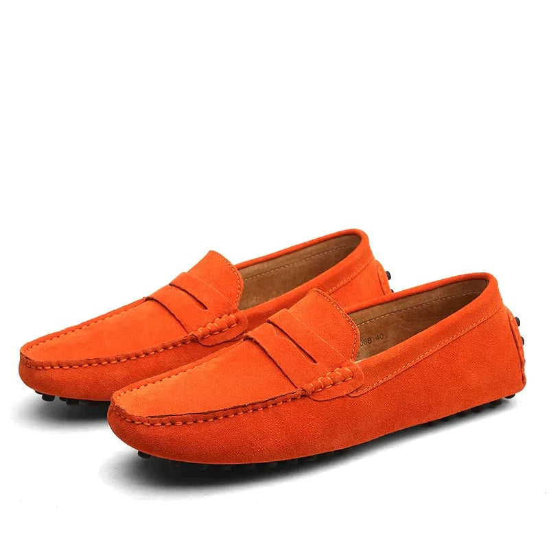 Classic elegant suede loafers with a timeless design, soft suede finish, and cushioned insoles, ideal for summer days.






