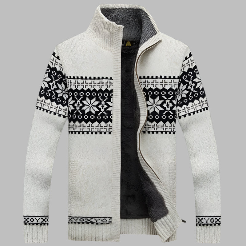 Cozy and stylish classic knitted cardigan for autumn layering.







