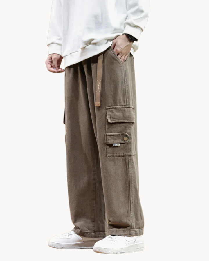 Comfortable baggy cargo-jogger pants with a loose fit, breathable fabric, and functional pockets, perfect for staying stylish and relaxed on summer days.






