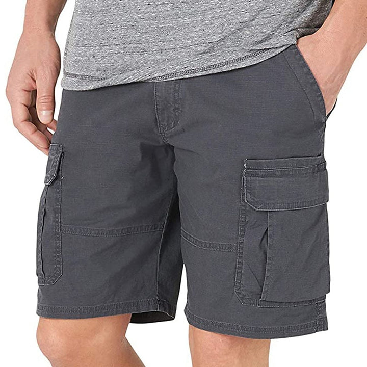 Comfortable men's cargo shorts with a relaxed fit, breathable fabric, and multiple pockets, perfect for casual summer days and outdoor activities.






