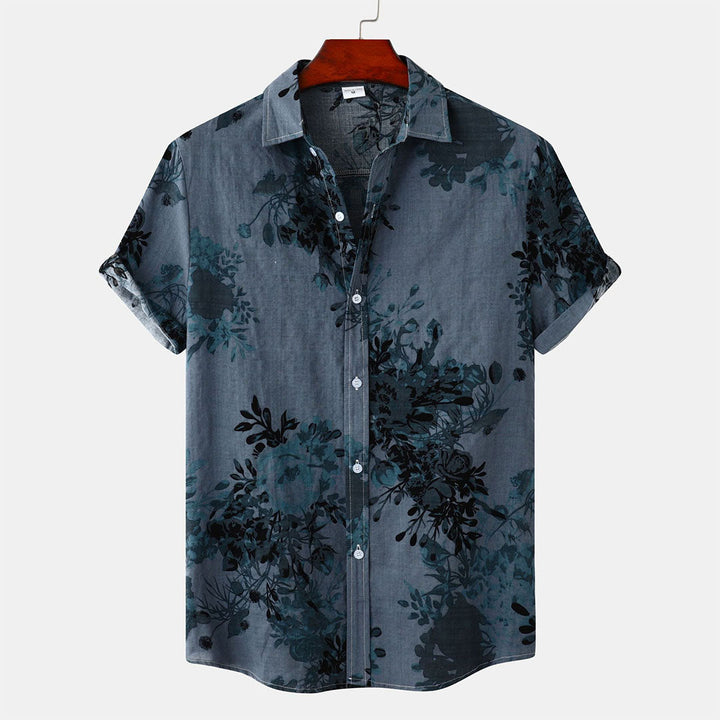 Comfy beach shirt for men with lightweight, breathable fabric and a relaxed fit, ideal for summer outings and casual wear.






