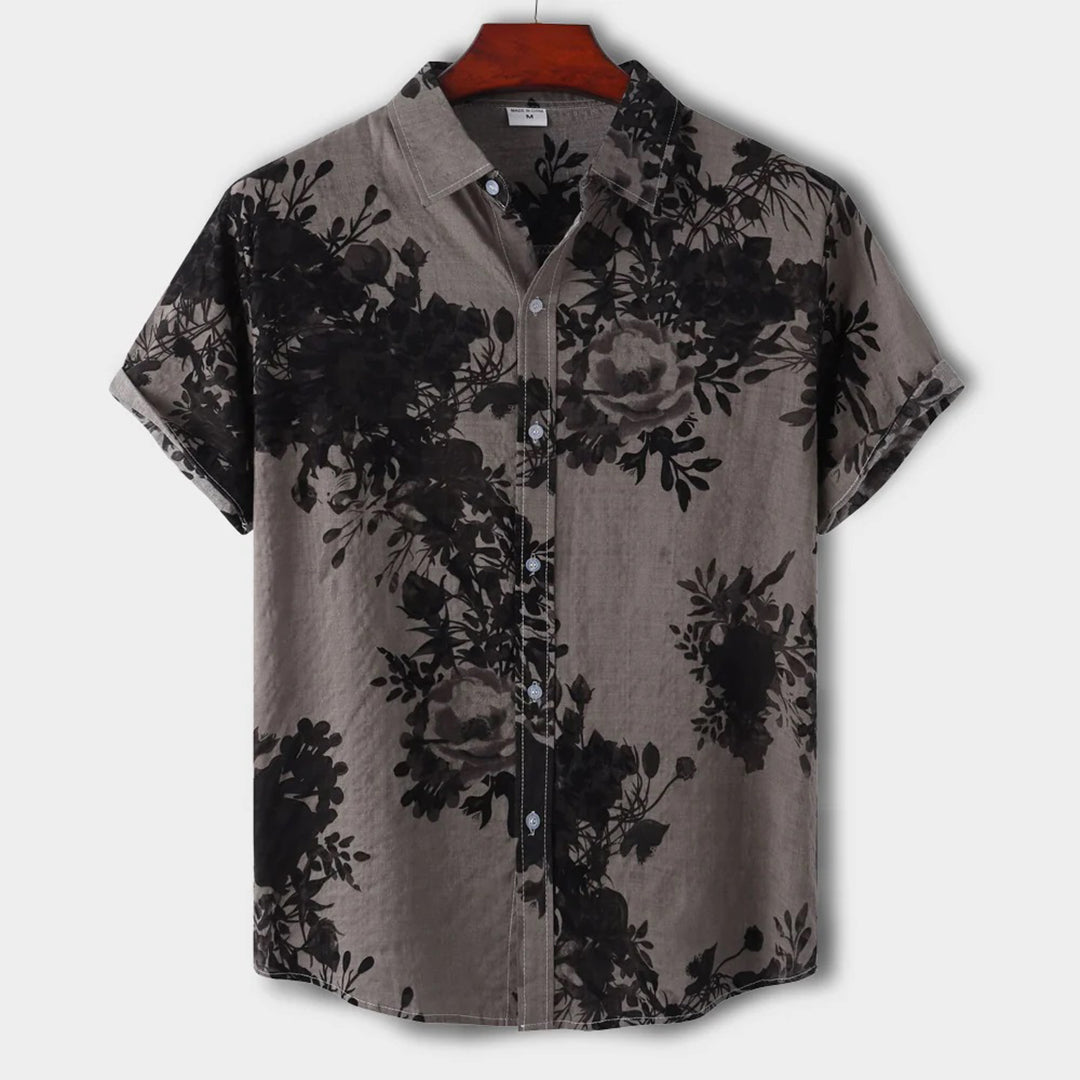 Comfy beach shirt for men with lightweight, breathable fabric and a relaxed fit, ideal for summer outings and casual wear.






