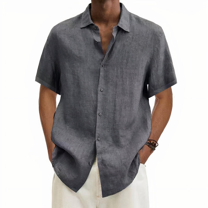 Comfy linen shirt for summer, featuring breathable fabric and a relaxed fit, ideal for warm days and stylish comfort.






