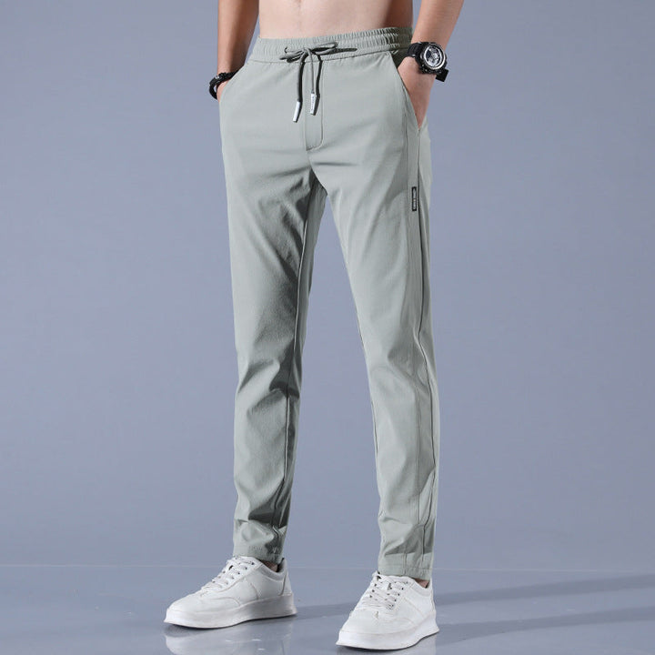 Comfortable and stylish men's stretch trousers for ultimate ease and fit.






