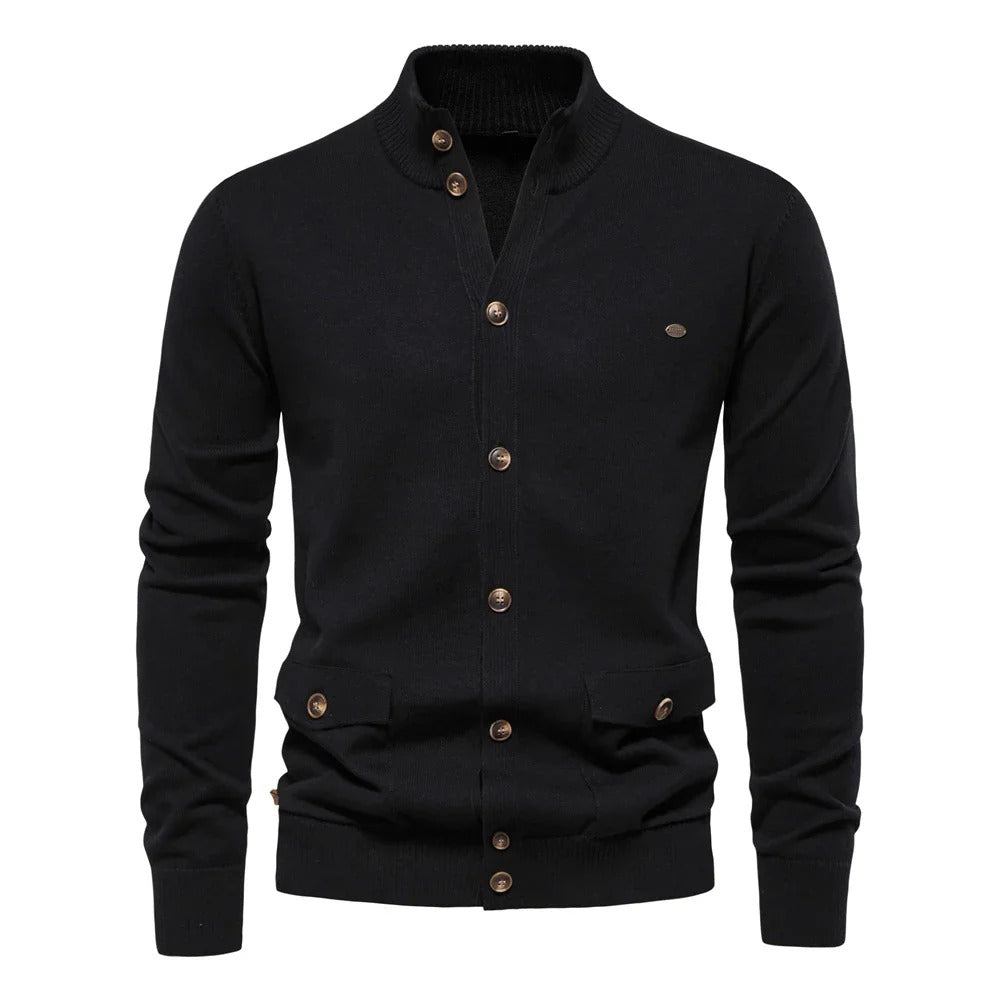 Stylish men's buttoned cardigan, perfect for layering and staying warm on autumn days.







