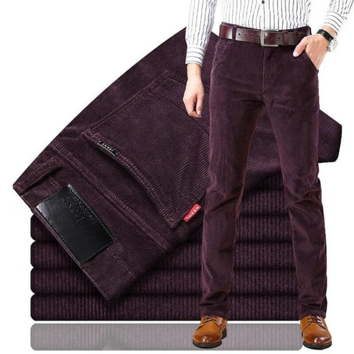 Formal corduroy pants with a tailored fit and premium fabric, perfect for professional settings and summer events.






