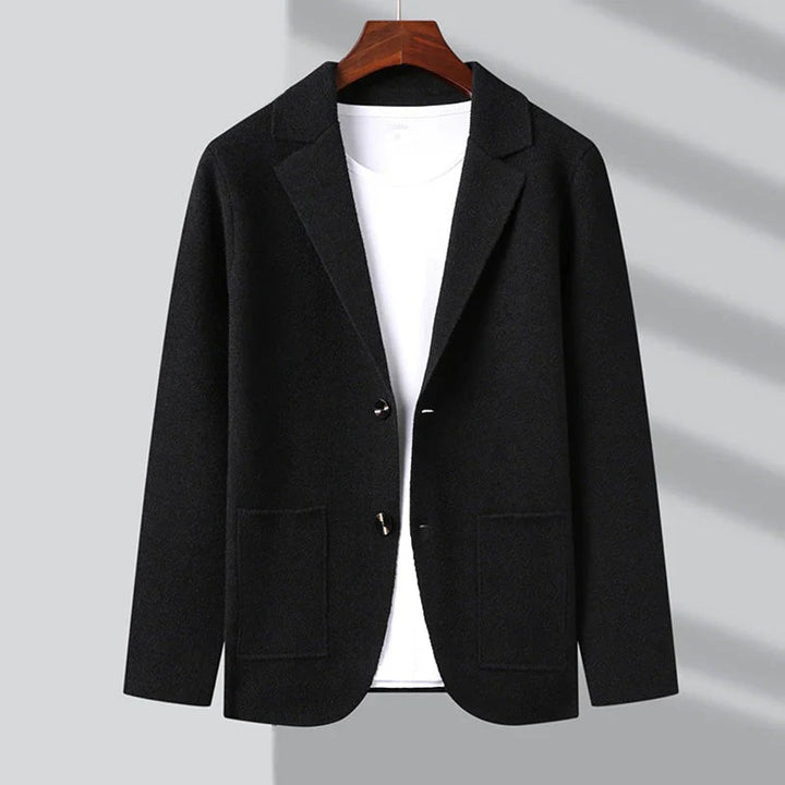 High-quality men's cardigan with breathable knit fabric, perfect for stylish layering on chilly autumn days.