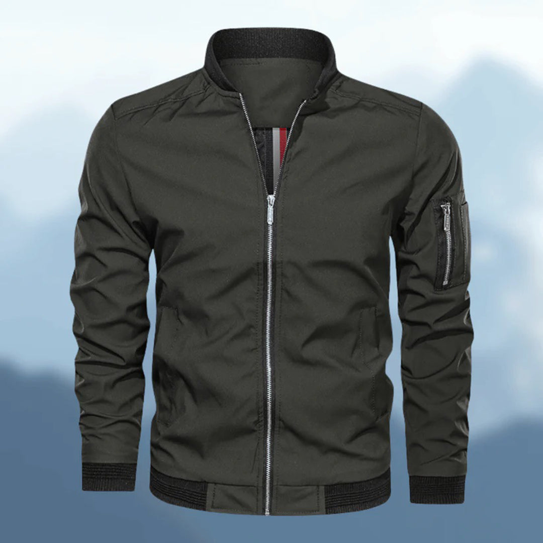 Men's casual autumn bomber jacket, ideal for crisp days, featuring a lightweight, stylish design with practical pockets.







