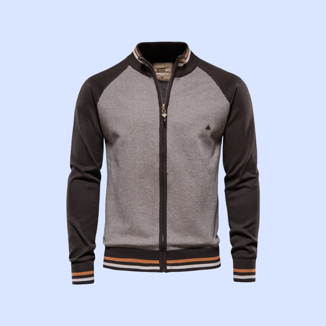 Men's classic autumn cardigan, soft and breathable, perfect for layering and cool-weather comfort.







