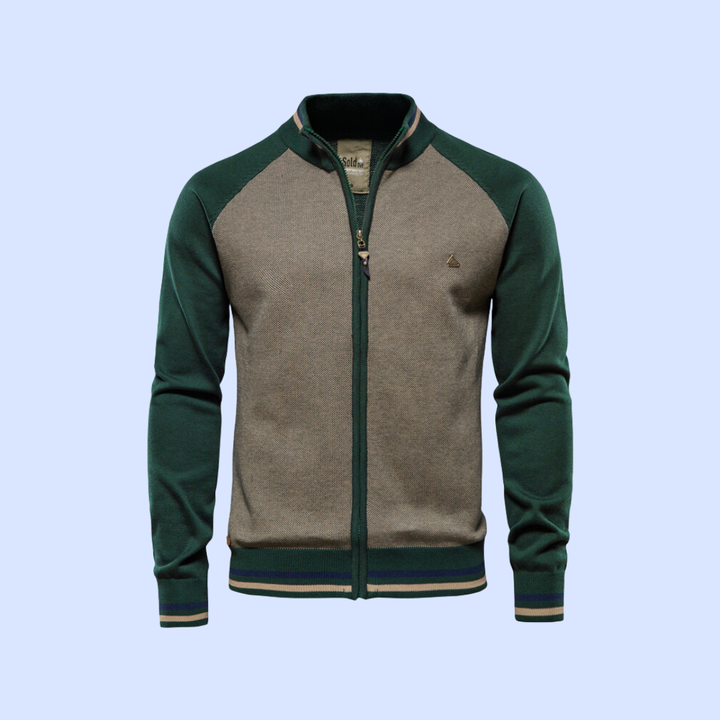 Men's classic autumn cardigan, soft and breathable, perfect for layering and cool-weather comfort.







