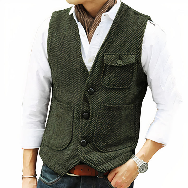 Men’s classic autumn vest with premium craftsmanship, lightweight warmth, and timeless style for layering.