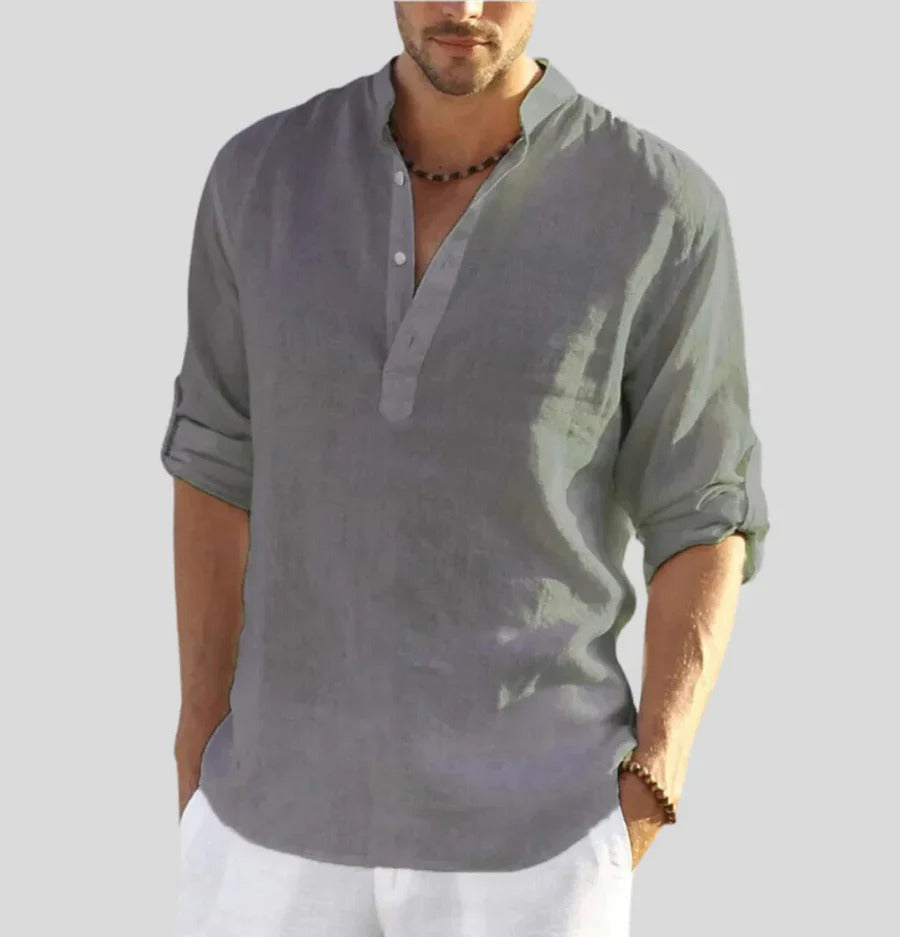 Men's classic linen shirt, perfect for stylish and breathable comfort on summer days.






