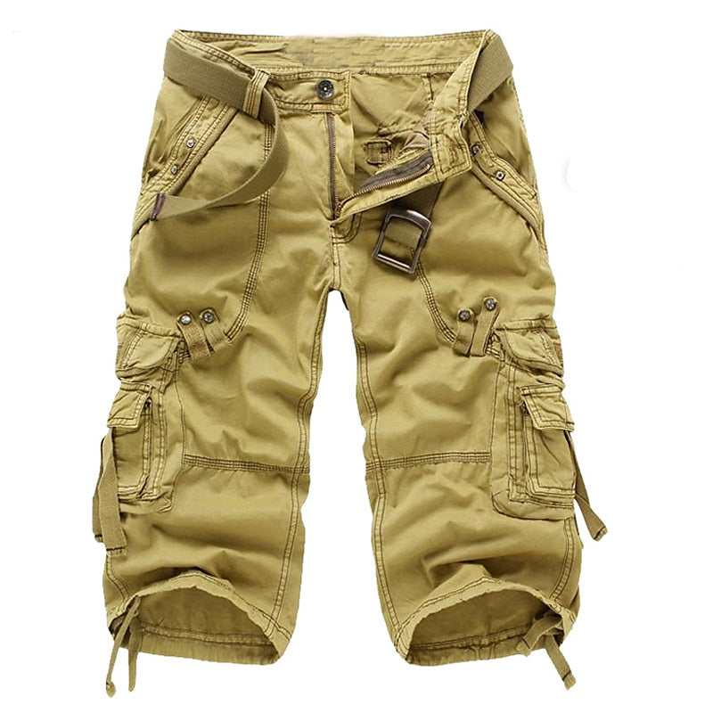  Men's classic multi-pocket cargo shorts with a relaxed fit, durable fabric, and spacious storage, ideal for active summer days.






