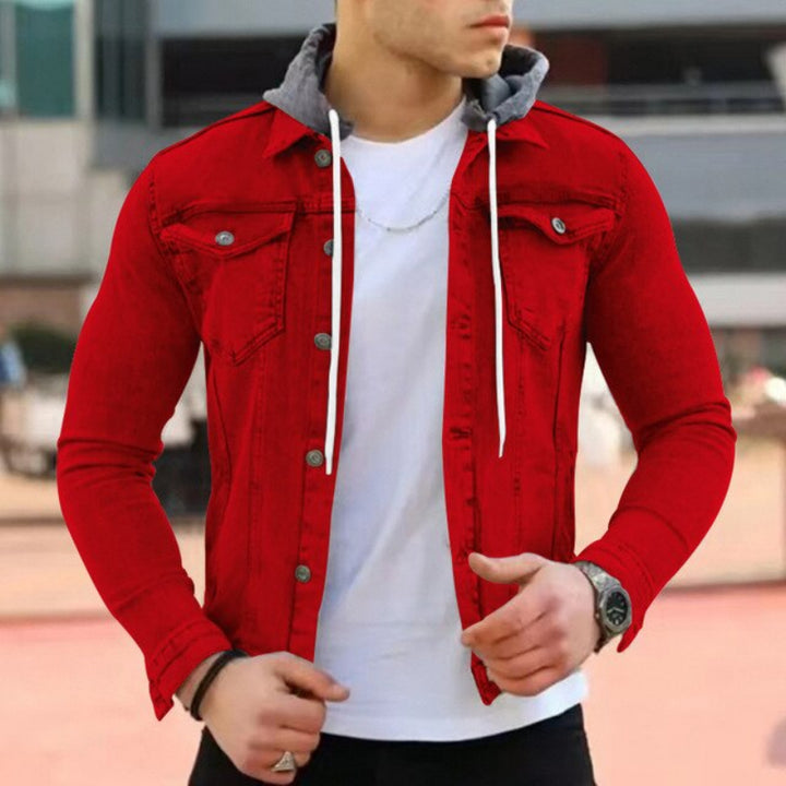 Men's fashionable denim jacket, ideal for layering during autumn days with timeless and versatile style.