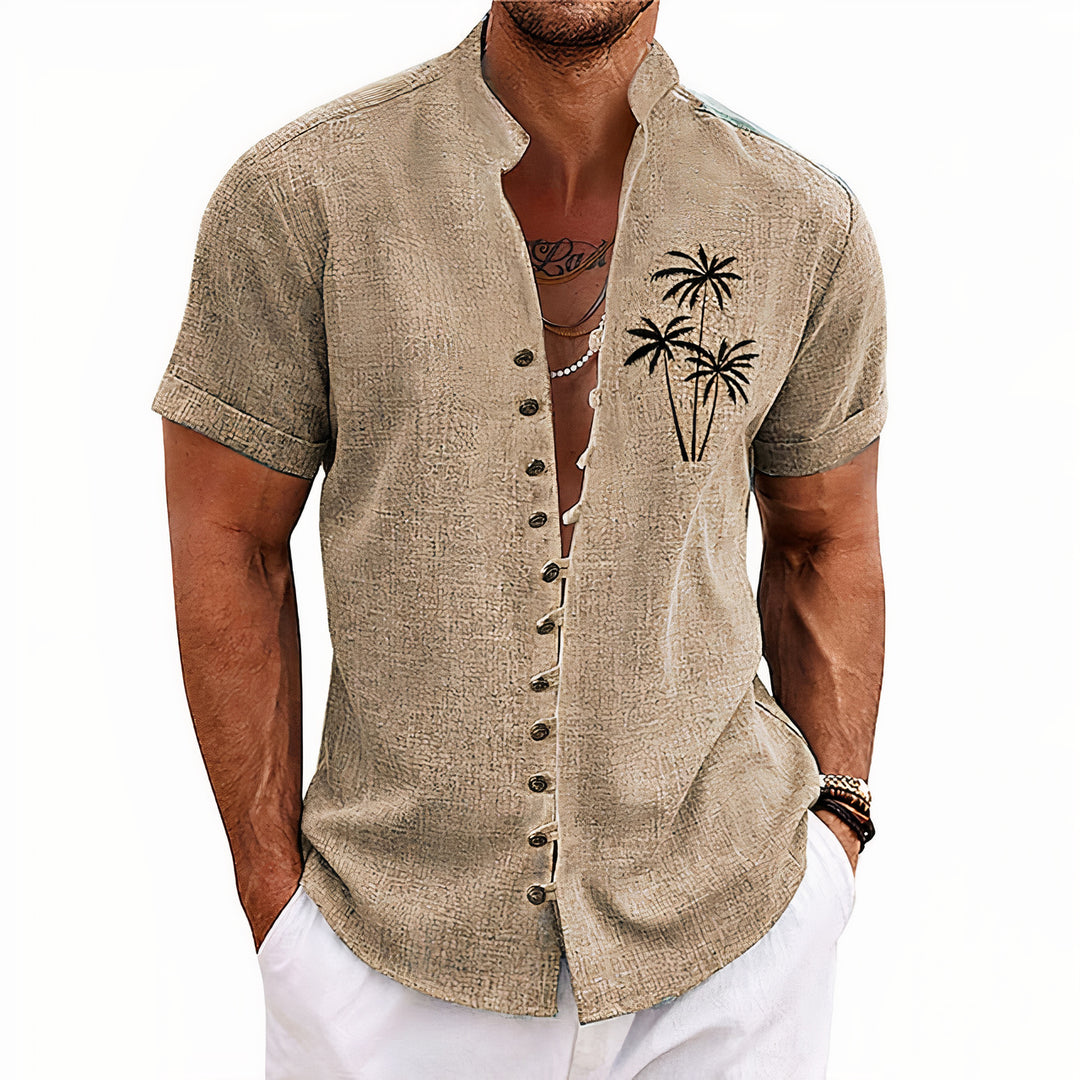 Men's palm tree summer shirt with lightweight, breathable fabric and tropical design, perfect for summer days.






