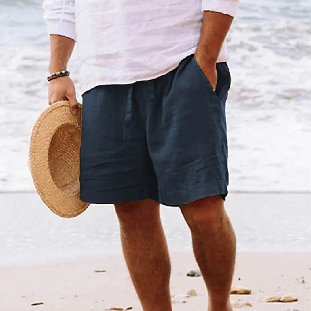 Men's stylish shorts made from breathable fabric, perfect for casual outings and summer days.






