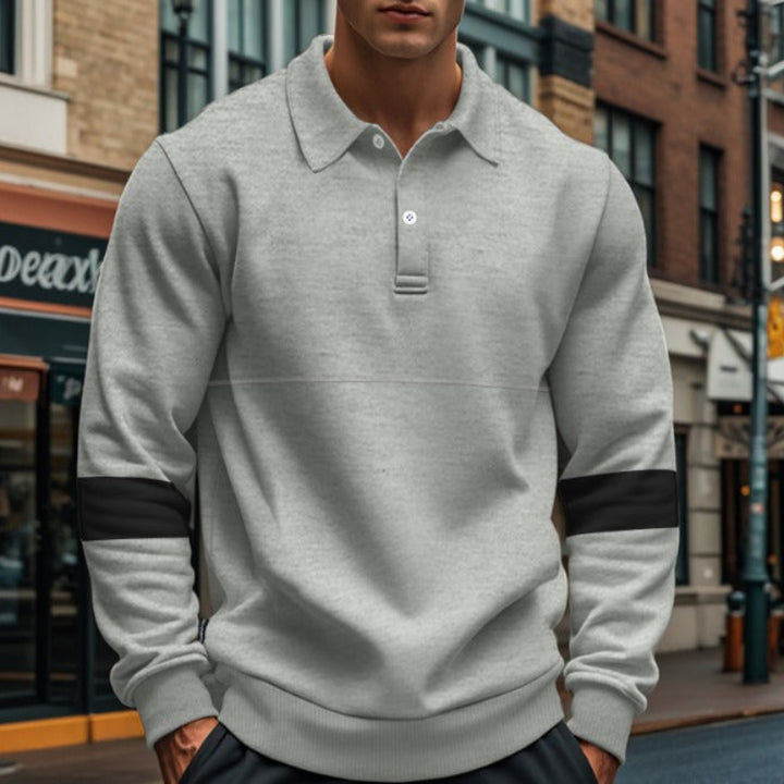 Premium autumn sweater for men with breathable fabric, tailored fit, and lightweight warmth, ideal for autumn days.