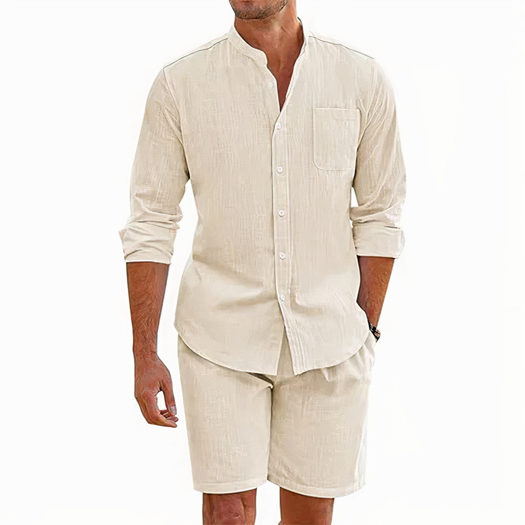 Premium linen polo and shorts set for men, offering lightweight fabric and elegant design for maximum comfort on summer days.






