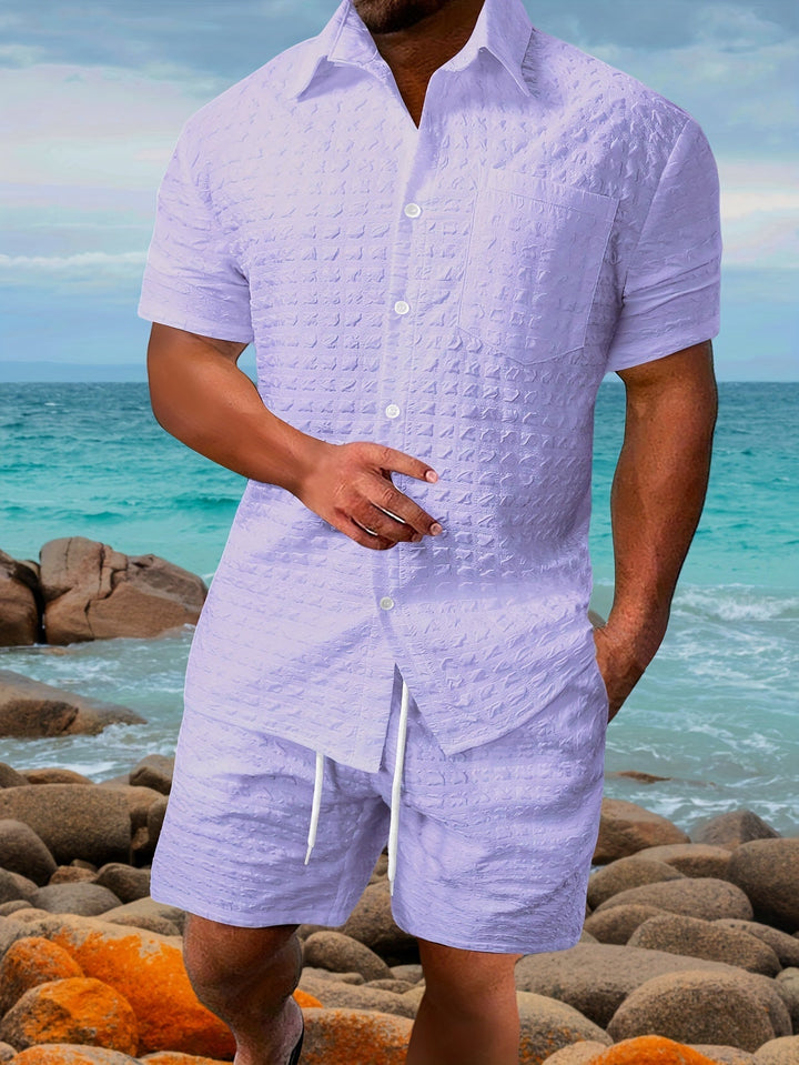 Stylish shirt and shorts set for summer, breathable and lightweight, perfect for casual outings and warm-weather relaxation.






