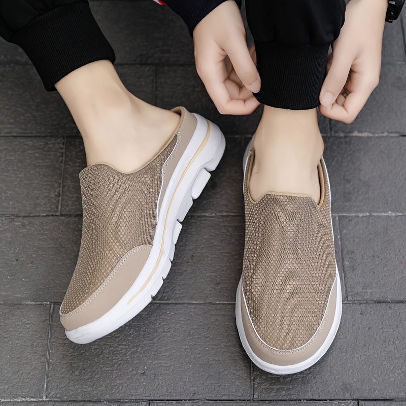 Trendy and comfy shoes for men with a lightweight design and cushioned sole, ideal for summer days and casual outings.