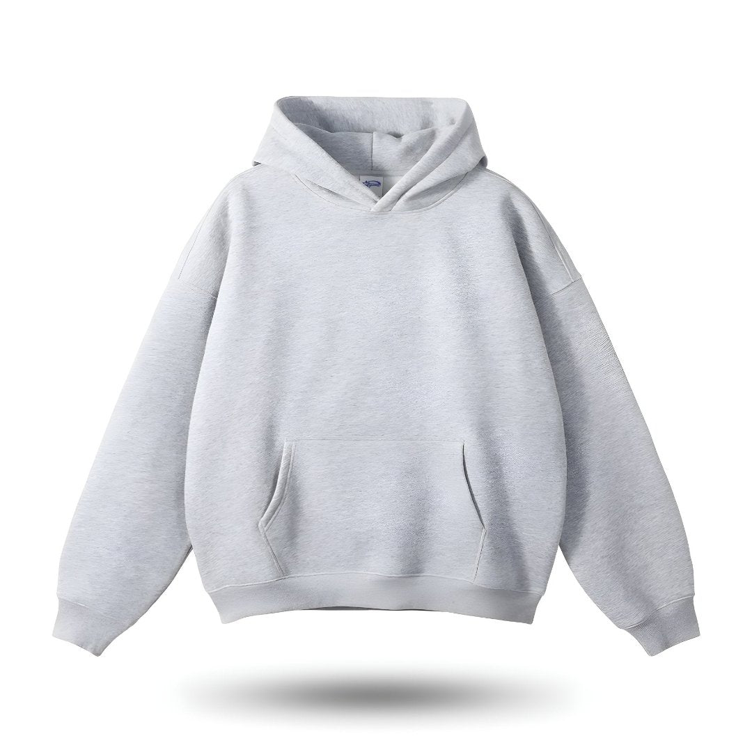 Trendy oversized men's hoodie with a relaxed fit and soft fabric, perfect for autumn days.